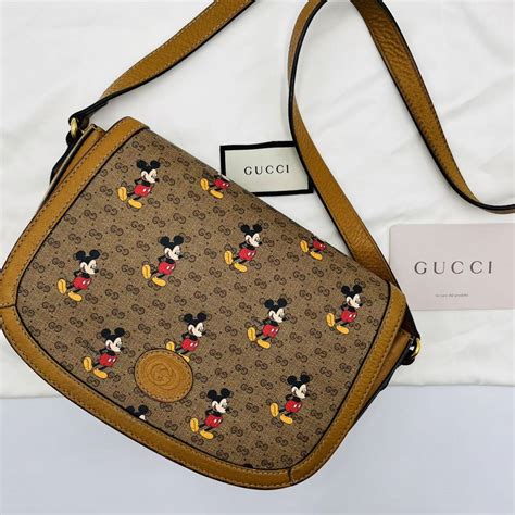 gucci ミッキ